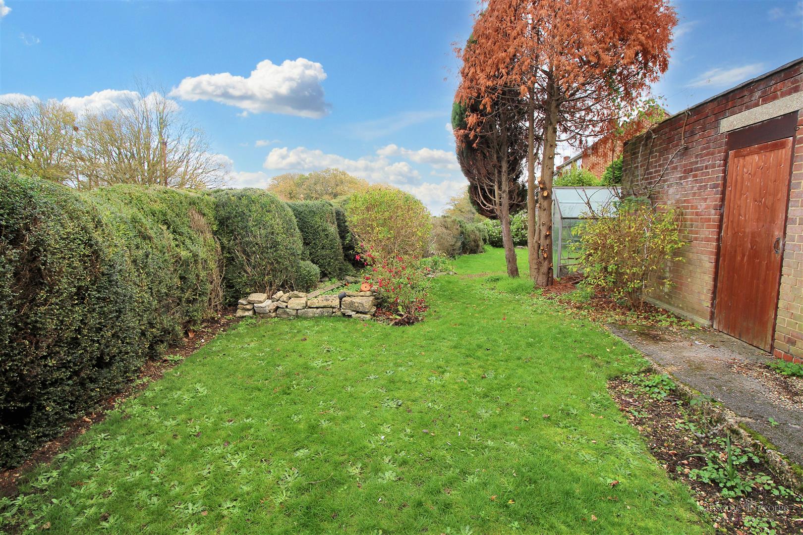 Dee Road, Tilehurst, Reading
